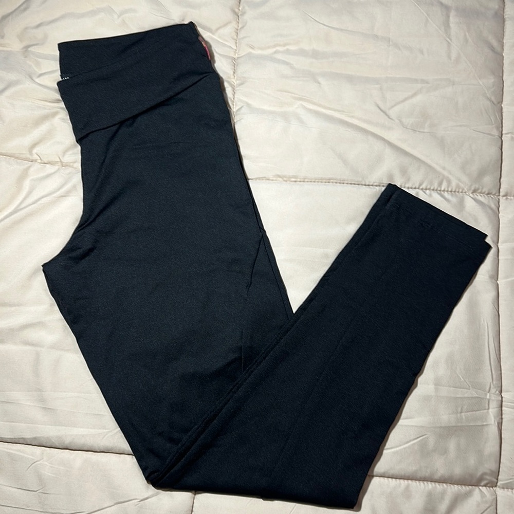 ALL BLACK LEGGINGS LARGE SIZE
